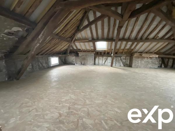 Troyes, Local Commercial Libre, Sans Droit d'entrée