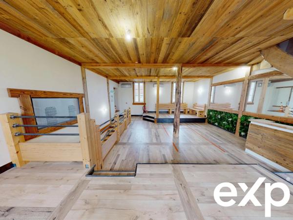 Troyes, Local Commercial Libre, Sans Droit d'entrée