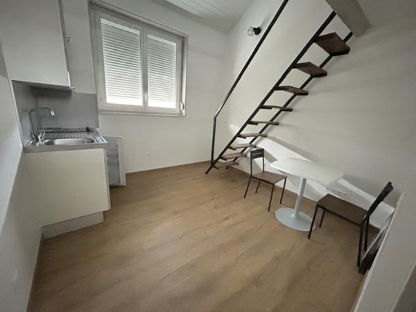 Appartement à louer 430 € CC Tarbes 1 pièce 18 m² DPE C