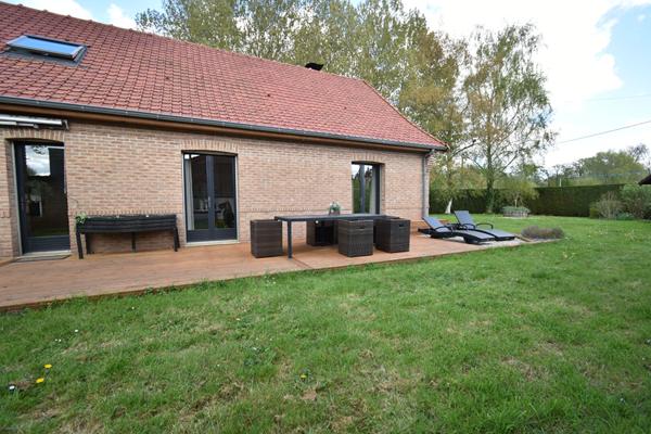 5 pièces 162 m2 - plain pied - individuelle