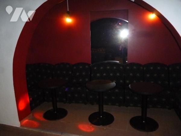 Local à usage professionnel (ancienne discothèque)