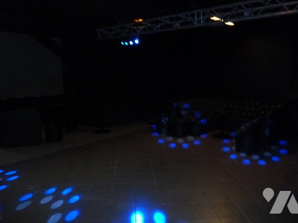 Local à usage professionnel (ancienne discothèque)