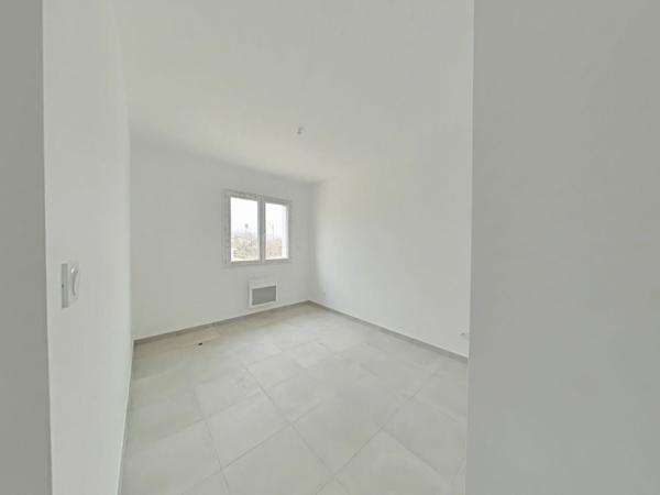 Maison à louer  4 pièces • 81,98 m2 Granges-les-Beaumont