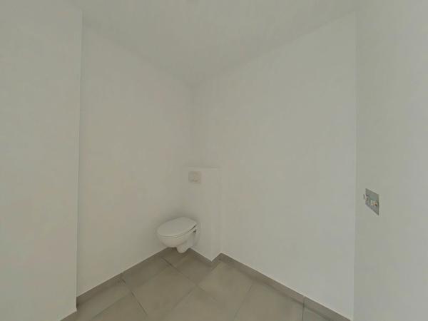 Maison à louer  4 pièces • 81,98 m2 Granges-les-Beaumont