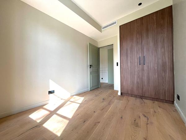 Lyon 1er. T3 - 61 m² entièrement rénové - Bords de Saône.