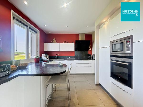 Maison familiale Bonson - 5 pièces - parcelle de 920 m² piscinable