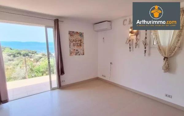 Vente                                                      Villa
                        
                     4 pièces                      139 m2                     à Belvédère-Campomoro