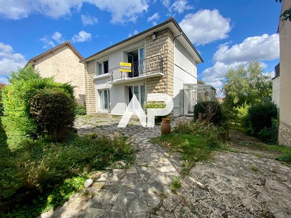 Maison Deuil La Barre 6 pièce(s) 123 m2 €540 000 ** - Référence 1420