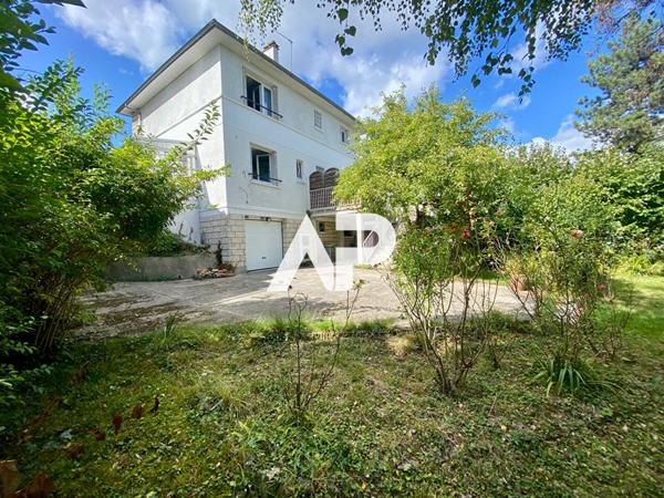 Maison Deuil La Barre 6 pièce(s) 123 m2 €540 000 ** - Référence 1420