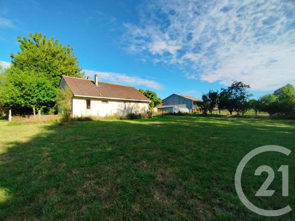 Appartement à vendre  3 pièces - 67,15 m 2   VICHY  - 03