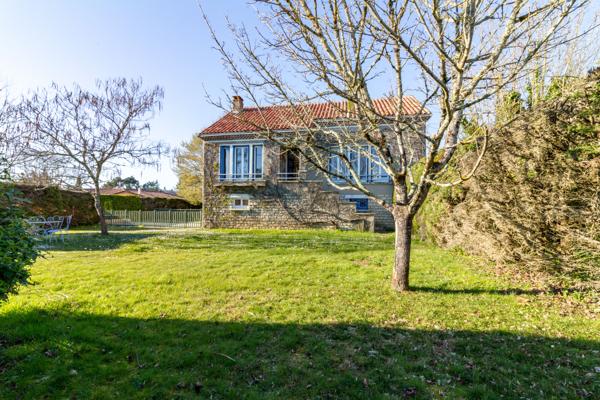 maison bourgeoise avec jardin