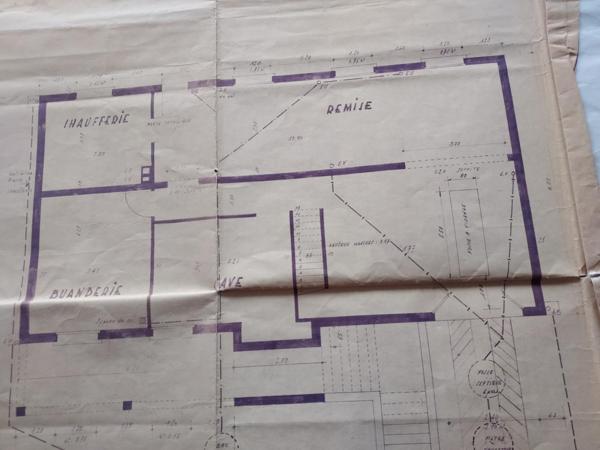Maison avec fort potentiel – 135 m² habitables – Terrain 840 m²