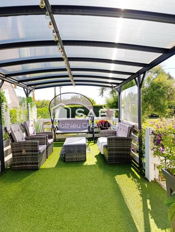 Maison familiale 168 m² avec dépendances & box à chevaux