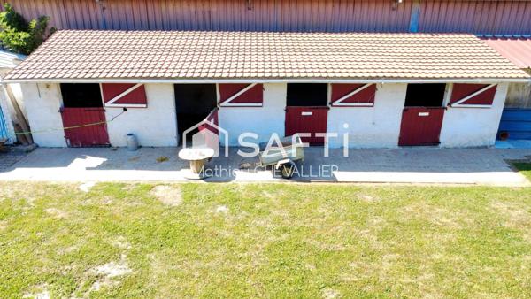 Maison familiale 168 m² avec dépendances & box à chevaux