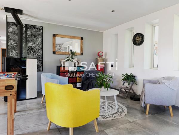 Maison familiale 168 m² avec dépendances & box à chevaux