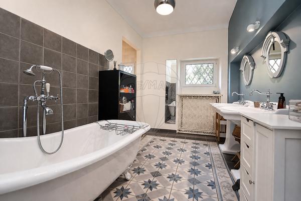 Maison 5 chambre(s) de luxe à vendre - Roquefort-les-Pins, Alpes-Maritimes - 06