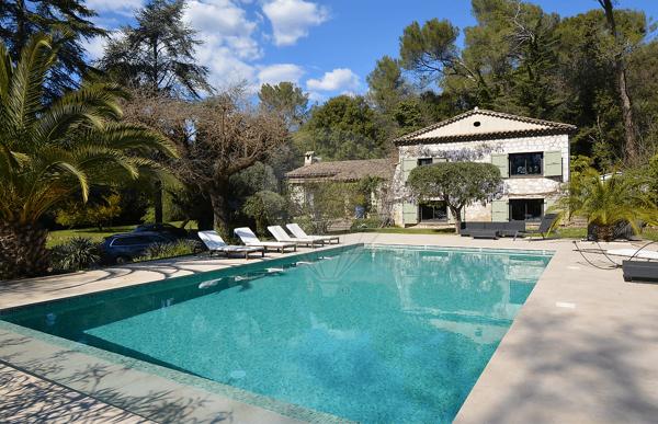 Maison 5 chambre(s) de luxe à vendre - Roquefort-les-Pins, Alpes-Maritimes - 06