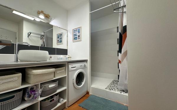 Appartement à vendre    2 pièces • 21 m2 Saint-François