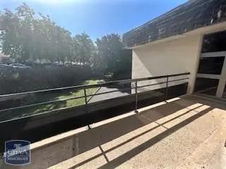 Appartement à louer 4 pièces 146.64m²