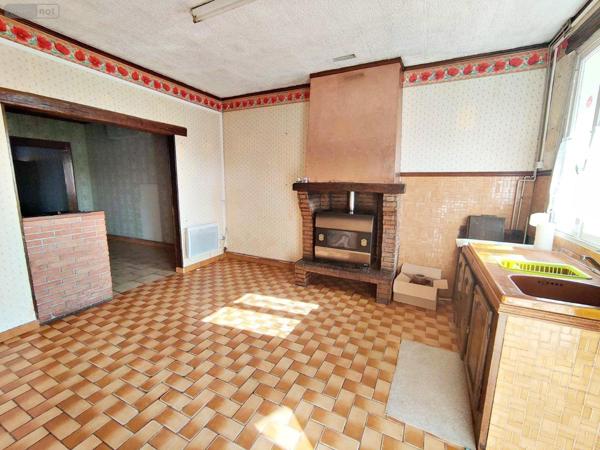 Maison de ville à vendre à Hirson dans l'Aisne (02500), ref : 100518901