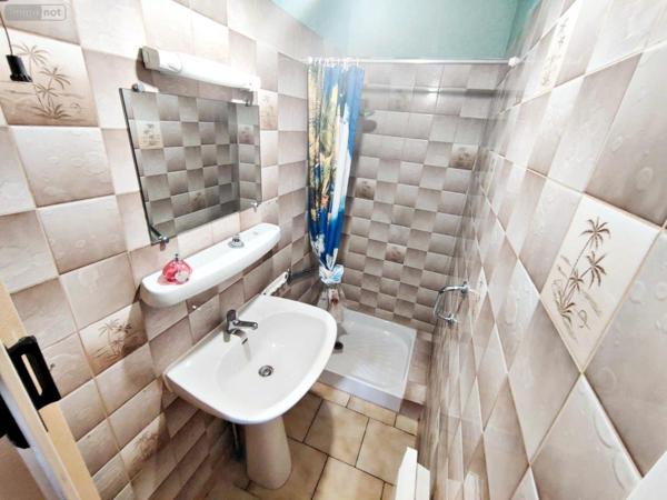 Maison de ville à vendre à Hirson dans l'Aisne (02500), ref : 100518901