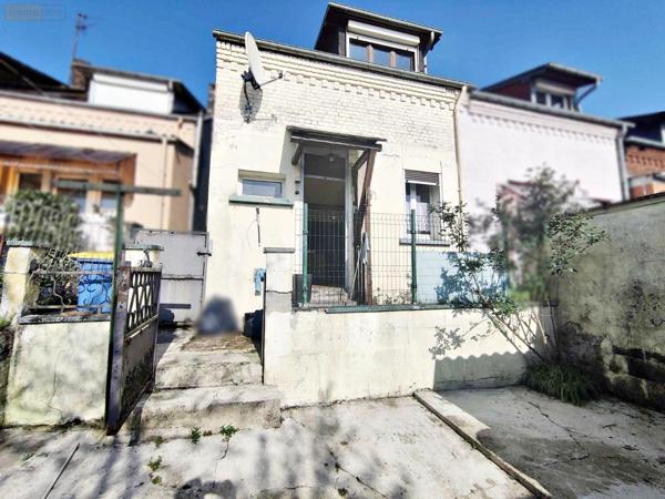 Maison de ville à vendre à Hirson dans l'Aisne (02500), ref : 100518901