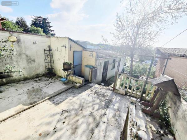 Maison de ville à vendre à Hirson dans l'Aisne (02500), ref : 100518901