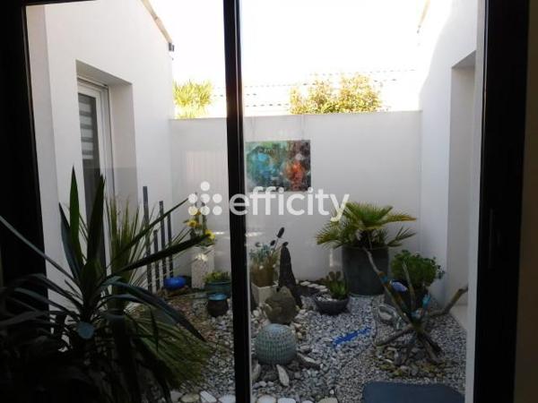 Maison 3 pièces - 102 m² Exclusivité efficity