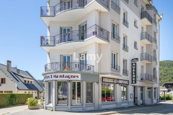 Appartement + cave + galetas