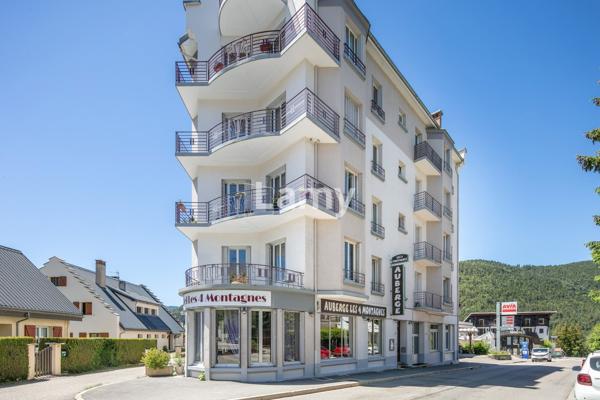 Appartement + cave + galetas