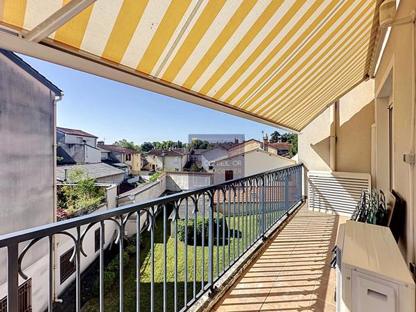 Appartement duplex - 128m2 - St Genis Laval Centre , Saint genis laval Appartement duplex - 128m2 - St Genis Laval Centre , Saint genis laval