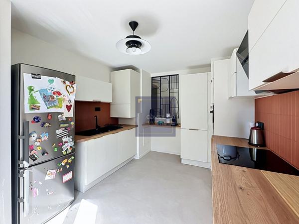 Appartement duplex - 128m2 - St Genis Laval Centre , Saint genis laval Appartement duplex - 128m2 - St Genis Laval Centre , Saint genis laval