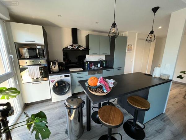 Appartement à vendre à Pont-Péan en Ille-et-Vilaine (35131), ref : ML/206