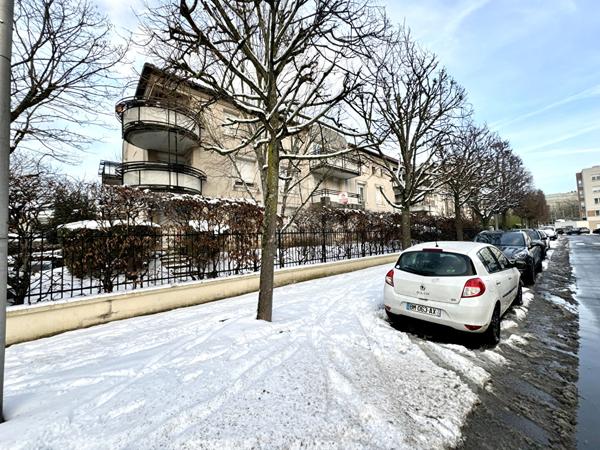 Appartement Evry Courcouronnes 2 pièce(s) 58 m2
