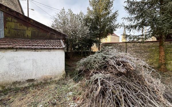 Maison à vendre    4 pièces •  Auberive