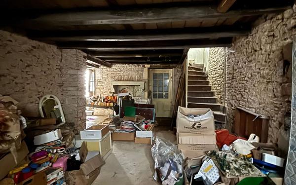 Maison à vendre    4 pièces •  Auberive