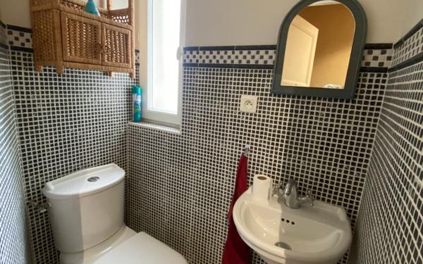 Appartement à louer    2 pièces • 99,43 m2 Lorient