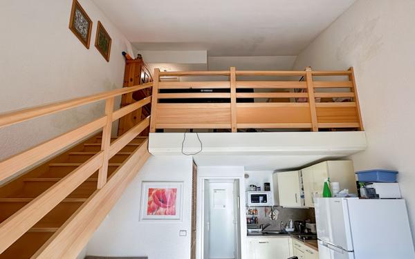 Appartement à vendre    2 pièces • 28 m2 Saint-Raphaël