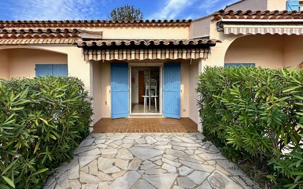 Appartement à vendre    2 pièces • 28 m2 Saint-Raphaël