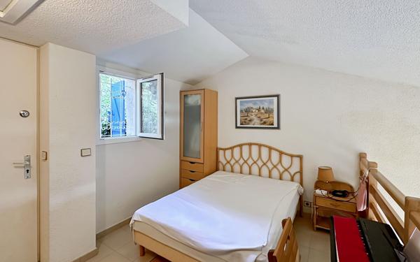 Appartement à vendre    2 pièces • 28 m2 Saint-Raphaël