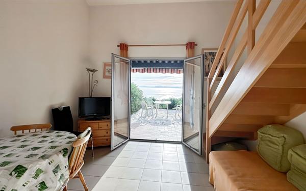 Appartement à vendre    2 pièces • 28 m2 Saint-Raphaël