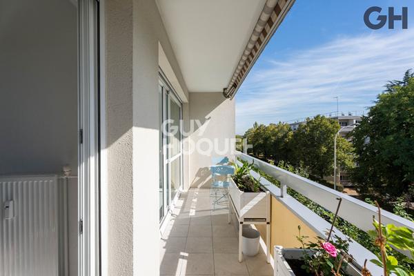 APPARTEMENT DE 4 PIÈCES (77.38m²) AVEC PARKING ET BOX À EVRY COURCOURONNES