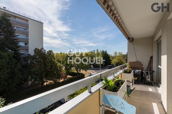 APPARTEMENT DE 4 PIÈCES (77.38m²) AVEC PARKING ET BOX À EVRY COURCOURONNES