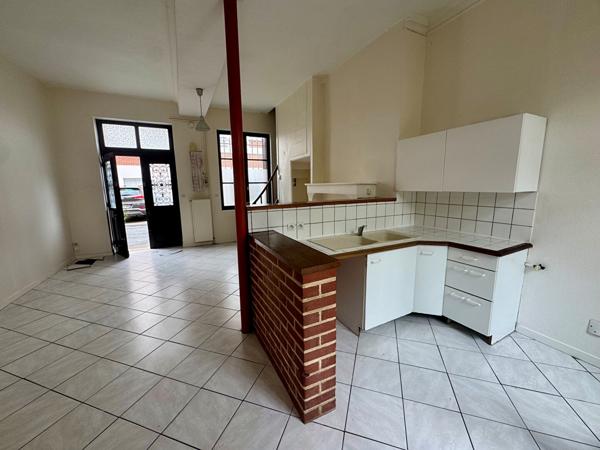 Darnétal - Charmante maison avec jardinet et accès privatif au robec - DARNETAL