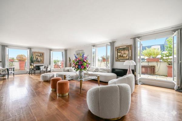 Bois de Vincennes/Lac Daumesnil - 5ème étage avec ascenseur - Terrasse de 70m² - SAINT MANDE 94
