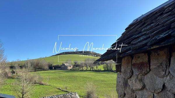 Charmante maison de village en Aubrac – Calme et authenticité