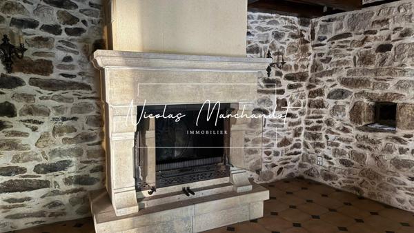 Charmante maison de village en Aubrac – Calme et authenticité