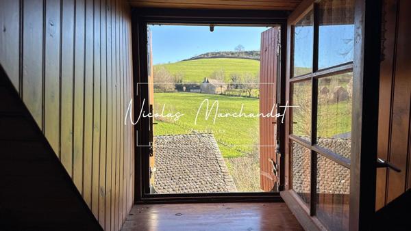 Charmante maison de village en Aubrac – Calme et authenticité