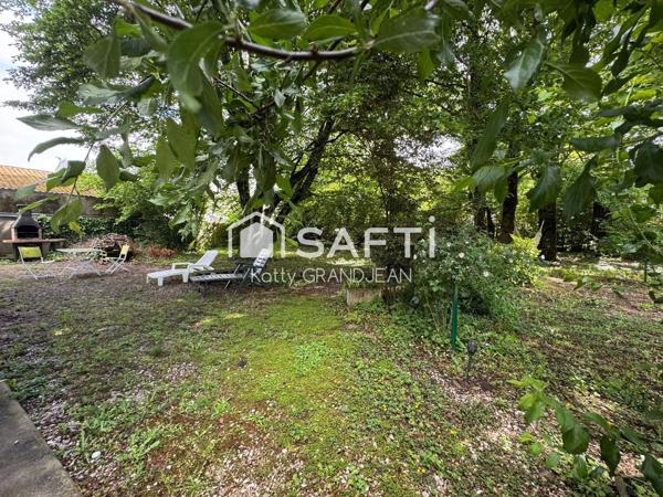 Maison à Péronnas 173 m² sur un terrain de 993 m²