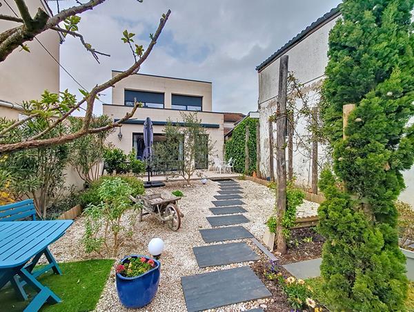 Vente maison Bordeaux : 679 250 € - AJP Immobilier Cestas